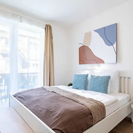 아파트 - Modern Comfort Retreat