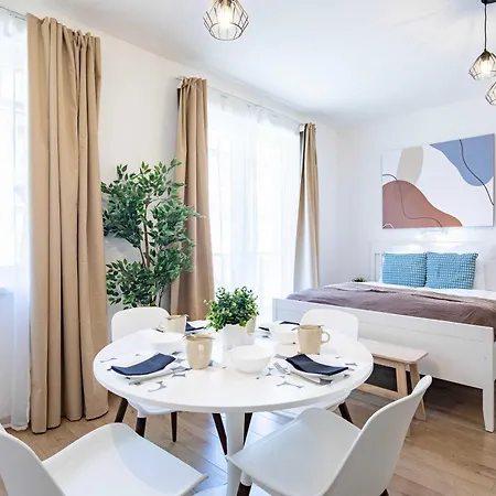 - Modern Comfort Retreat